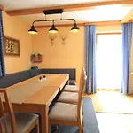 Schwalbennest Alpesi faház Bad Kleinkirchheim