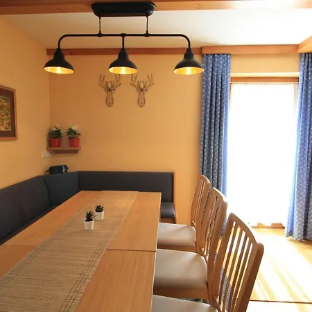 Schwalbennest Alpesi faház Bad Kleinkirchheim