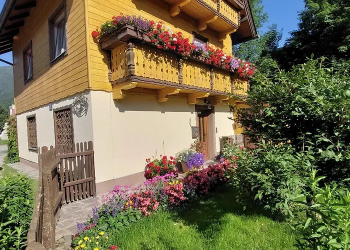 Schwalbennest Alpstuga *